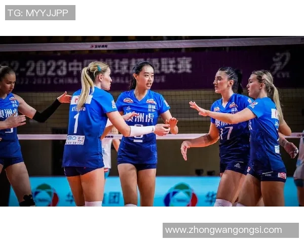 上海排球队与深圳排球队的较量分析与战术探讨