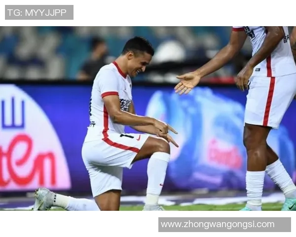 广州网球队在钻石联赛中以64分稳居积分榜首位