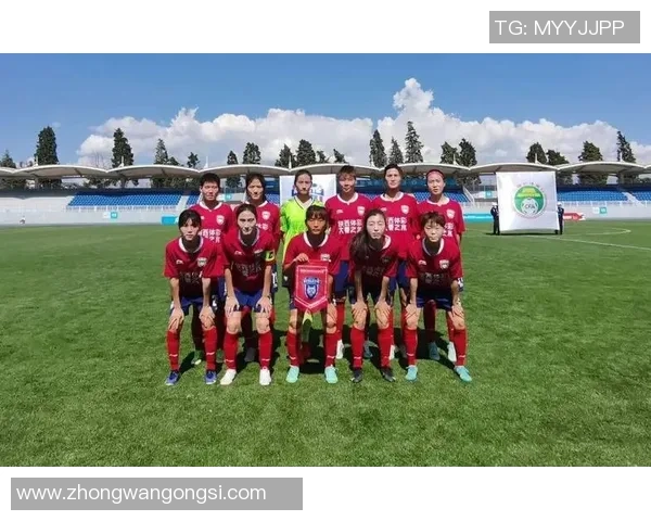 北京足球队在杯赛积分榜中以68分稳居第一名，争冠形势乐观