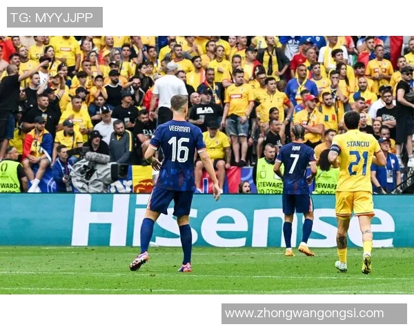 足球明星的精彩瞬间与魅力照片分享英语解读与欣赏